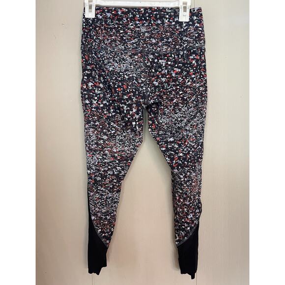 Lululemon Wunder Under Floral High-Rise Crop 23" Scallop Full-On Luxtreme 8 - Picture 6 of 8